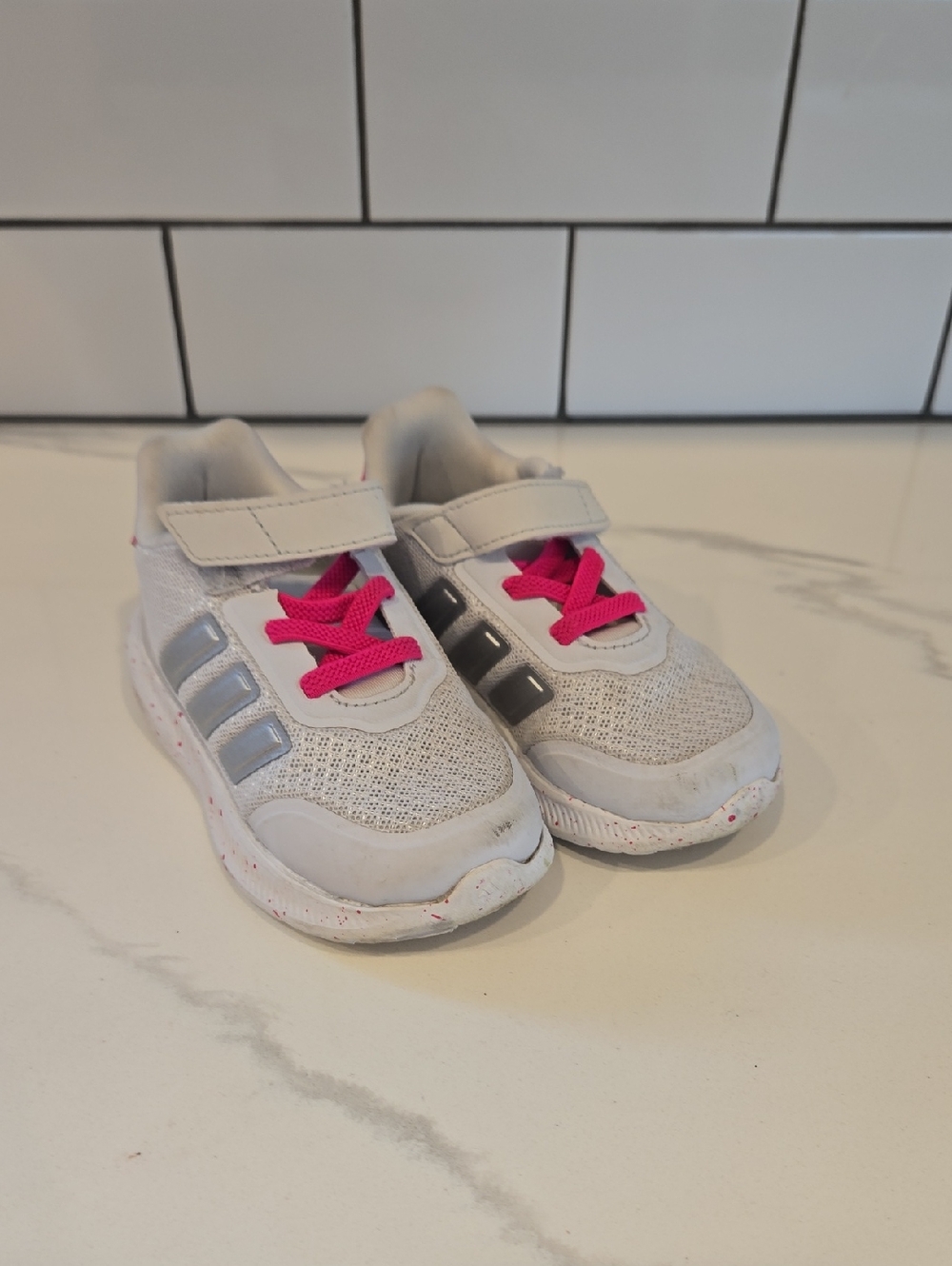 Toddler Girl adidas Cloudfoam White Sneakers w/ Hot Pink Laces & Silver Stripes